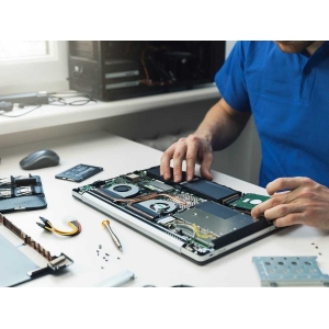Servicio Tecnico de Mantenimiento y Repotenciacion de Laptops - Tecnicos a Domicilio. Pantallas, Memoria, Discos, Teclados, Flex, Baterias, Bisagras. Dell Lenovo HP Toshiba Asus Acer Apple Macbook MSI Advance Evoo, repuestos, cargador. Reparacion, Arreglos. Laptops Basicas, de Oficina y Gamers / CompuMarket